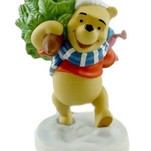 Disney Pooh & Friends “Hang On For The Holidays” Figurine